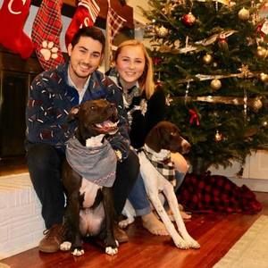 Meet your Posher, Caitlin